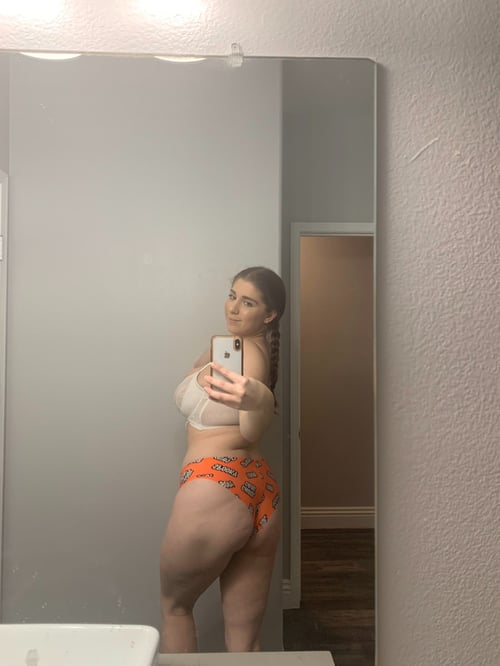 ✅STRICTLY PAYMENT IN PERSON✅💦MULTIPLE CUM💦✅💯CLEAN ✅3 HOLES FUCK