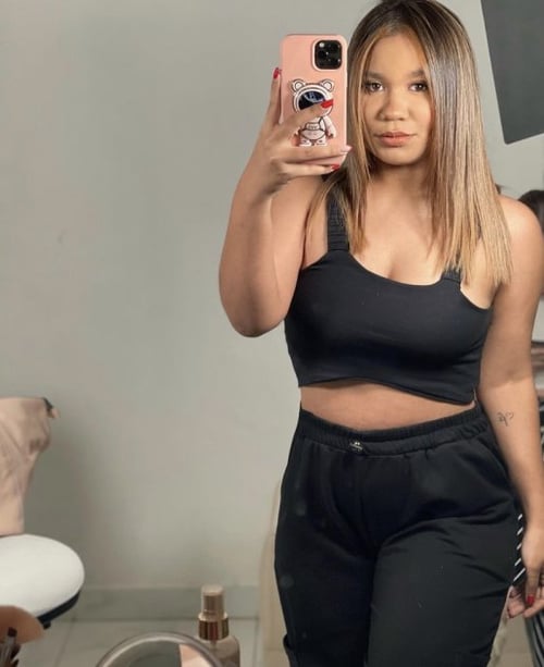 I’m available for hookup, FaceTime, content.