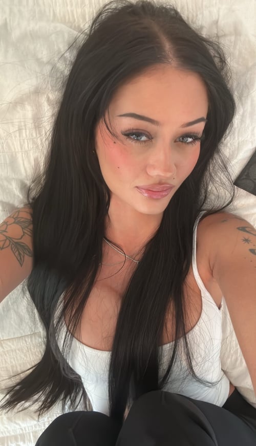 Hmu for quick fun and meet up text 7753429866 Snapchat lannaedge
