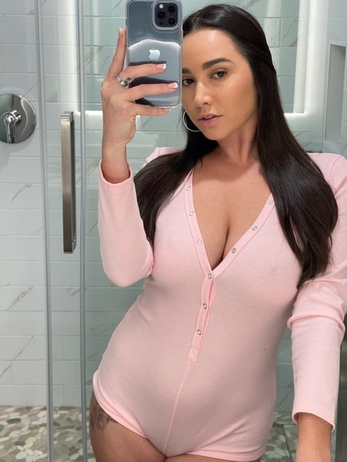HIT ME UP FOR ʜᴏᴏᴋ ᴜᴘ, ᴄᴀʀ ᴍᴇᴇᴛꜱ, ɢɪʀʟꜰʀɪᴇɴᴅ ᴇxᴘᴇʀɪᴇɴᴄᴇꜱ,ᴍᴀꜱꜱᴀɢᴇꜱ ᴇᴛᴄ 💦🍆🍑👅
