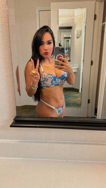 🇪🇨NUEVA LATINA COLOMBIANA RECIEN LLEGADA🇨🇴