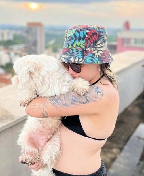 🍆🍑AVAILABLE FOR HOOK UPS AND FUN STUFFS 💦🍑