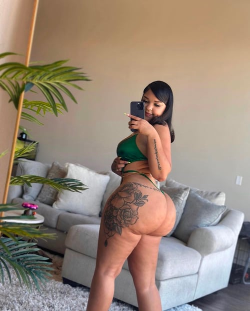 Bad Bitch 👅🍆but you know I’m Classy🤤😍💯