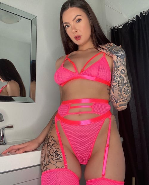 HIT ME UP FOR ʜᴏᴏᴋ ᴜᴘ, ᴄᴀʀ ᴍᴇᴇᴛꜱ, ɢɪʀʟꜰʀɪᴇɴᴅ ᴇxᴘᴇʀɪᴇɴᴄᴇꜱ,ᴍᴀꜱꜱᴀɢᴇꜱ ᴇᴛᴄ 💦🍆🍑👅