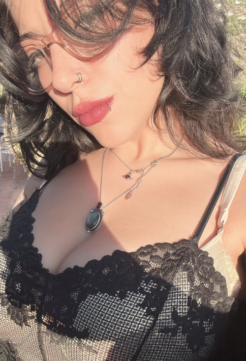 READY AND AVAILABLE FOR MEETUP 🤭🍑 💦💯
