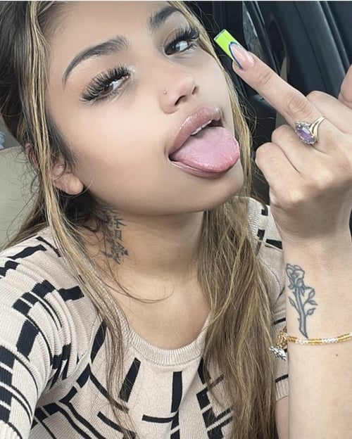 Available Now My Tight wet pussy 👅Car Fun🚗Incall/Outcall to anywhere