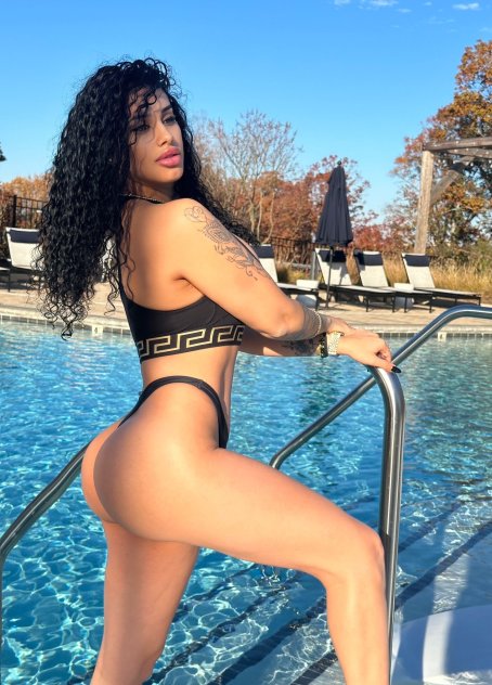 Chica sensual y caliente 😋