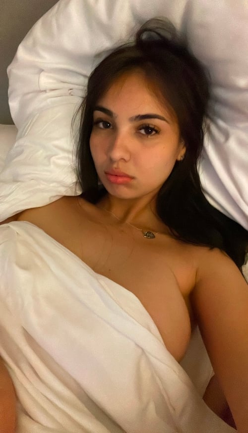 I offer affordable massage and sex