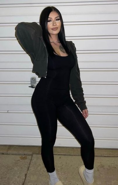 ๐๐available now๐ ๐ busty, beautiful and booty-ful 949-241-0544