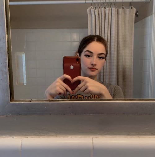 I’m available for both incall and outcall service FaceTime fun