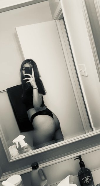 IM JUICY🤤AND WET COME RELIEF YOUR STRESS🥵