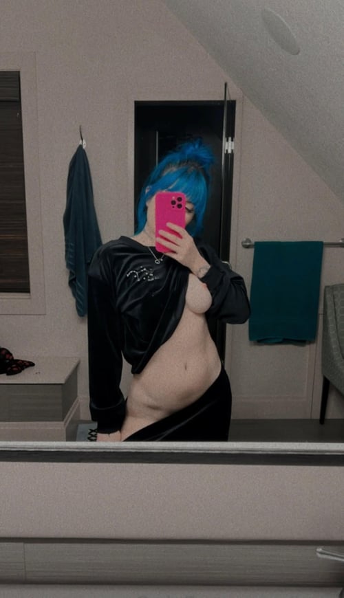 I’m down too Fuck 🍆🍑always available💦Text: +1-385-301-7469