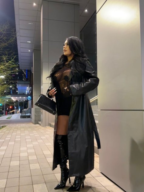 Upscale Latina Playmate in Town And Ready now!