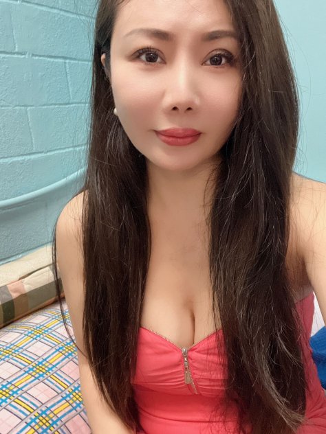 100% young beautiful