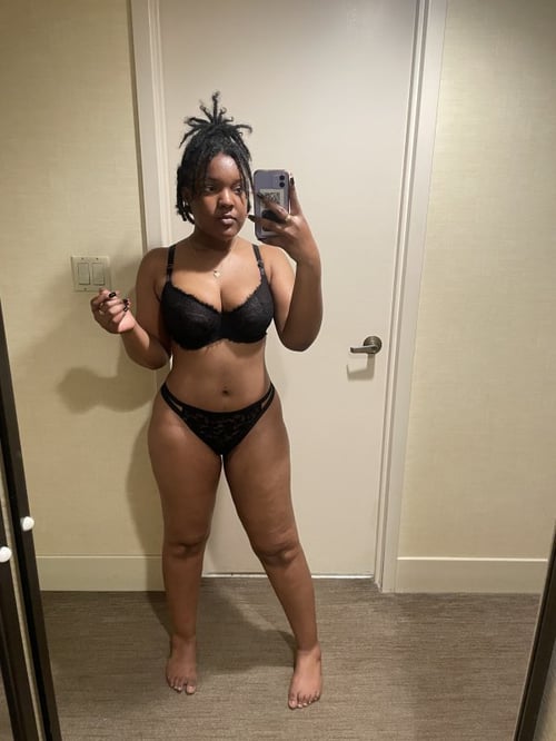 All Natural 🍑💦 Let me please you 😘