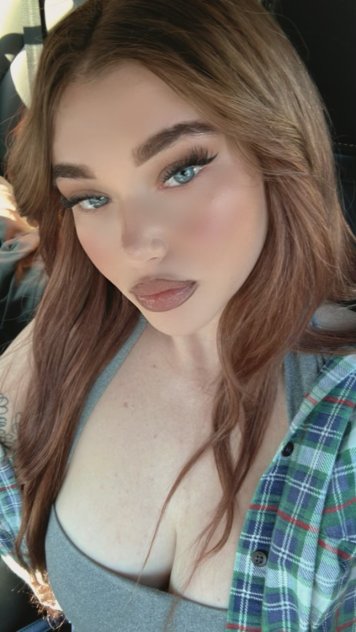 Curvy Hot Sexy Blue eyed devil