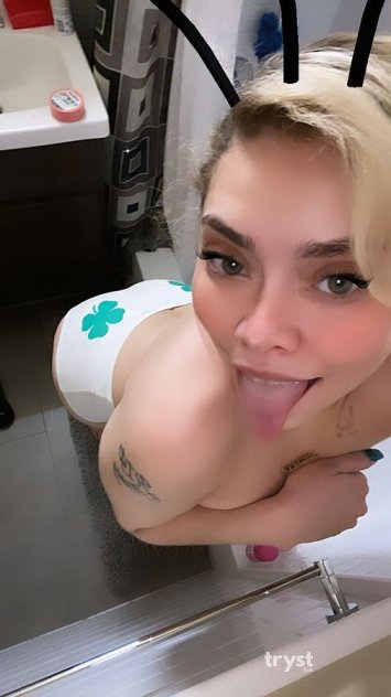 Love to have fun ❣️text me on WhatsApp +16313529265