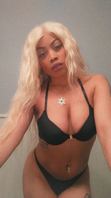 D Throat Queen 3👸
