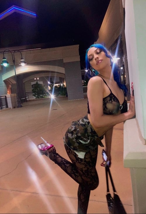 Spicy little firecracker🧨🩵💥👄