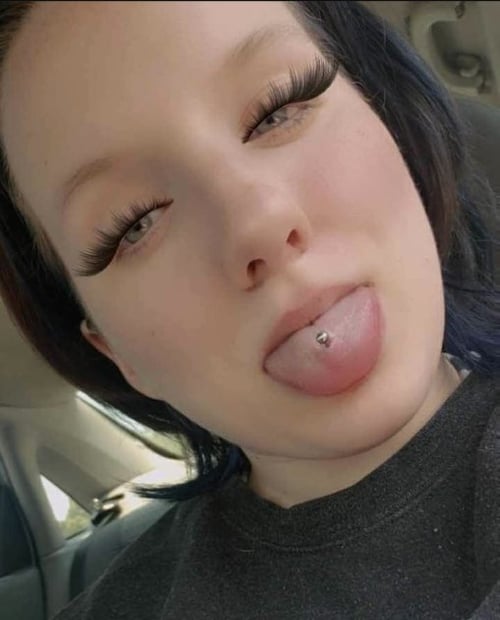 I’m available for fun both incall and outcall 💦
