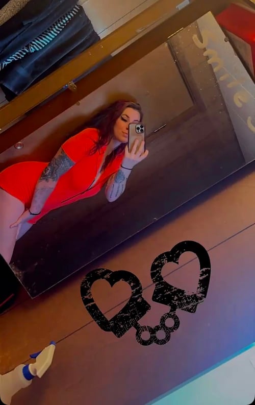I’m a❤️professional 💯sexworker👅hit me up if you’re down to have fun💯🥰