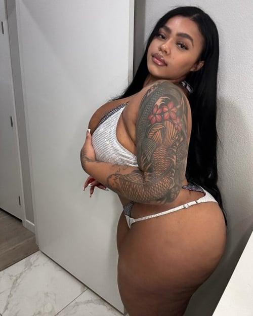 BBW Pornstar Suzy Marie