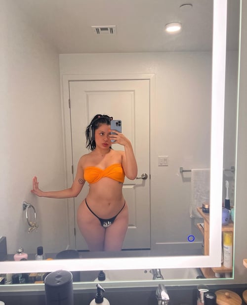 Naughty Linda here to pleasure 🥵🥵💝🥵🥵