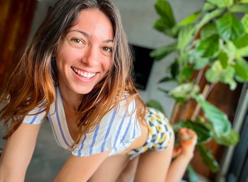 Vibrant & Charismatic Ray of Sunshine☀️💝😻