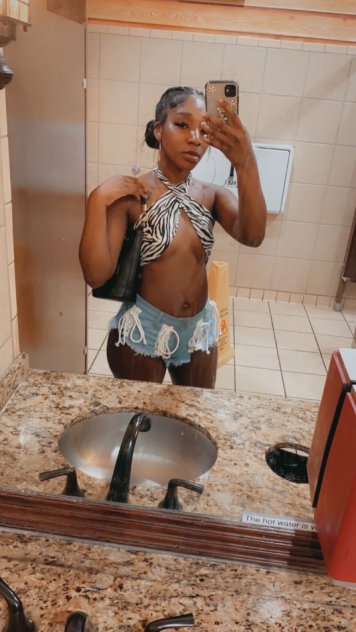 You ready to play ? Luxurious doll