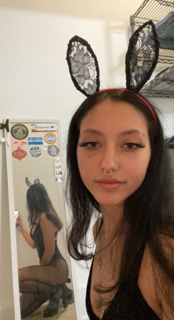 I’m available for hookup both incall and outcall service 🍏💦🌺
