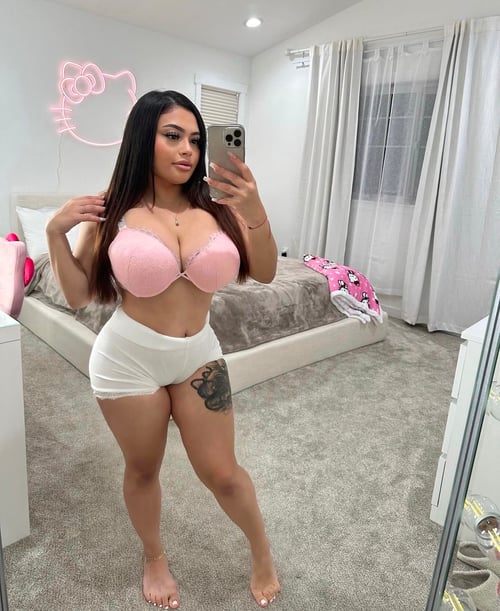 HIT ME UP FOR ʜᴏᴏᴋ ᴜᴘ, ᴄᴀʀ ᴍᴇᴇᴛꜱ, ɢɪʀʟꜰʀɪᴇɴᴅ ᴇxᴘᴇʀɪᴇɴᴄᴇꜱ,ᴍᴀꜱꜱᴀɢᴇꜱ ᴇᴛᴄ 💦🍆🍑👅