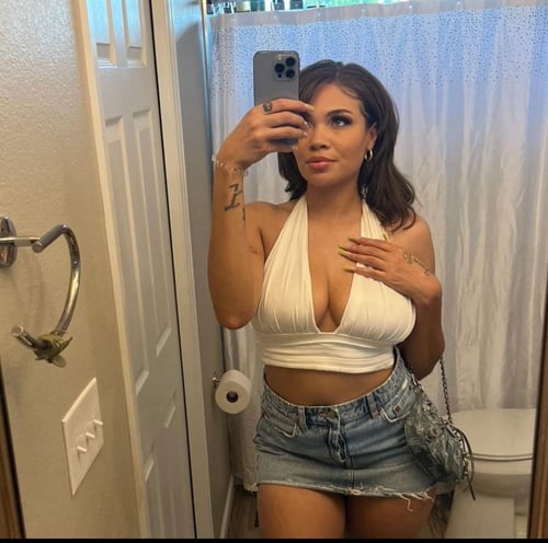 I OFFER QUALITY ESCORT SERVICE AT ALL LIMITS