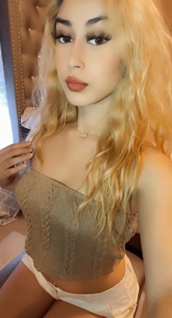 Sweet Petite treat. You will love it here I promise 🥰😘