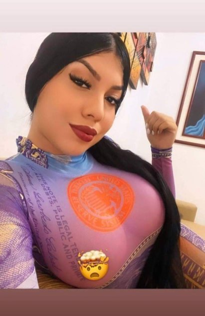 Tetas para llevar y comer aquí