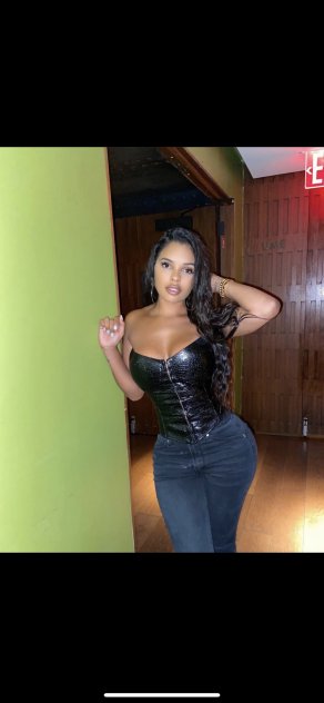 Party Girl visiting, gen gents only