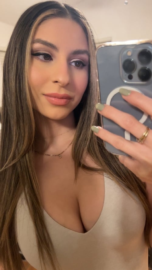 Hit me up on my number +13046902669 and Snapchat @prettymami79