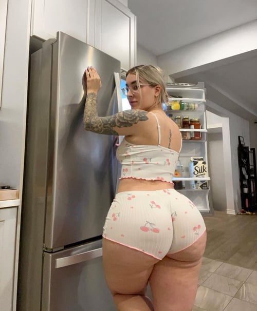 I am available for fun cell +1(818) 600-2075 Telegram:@stacymiaboyd 🍑🍆👅❤️