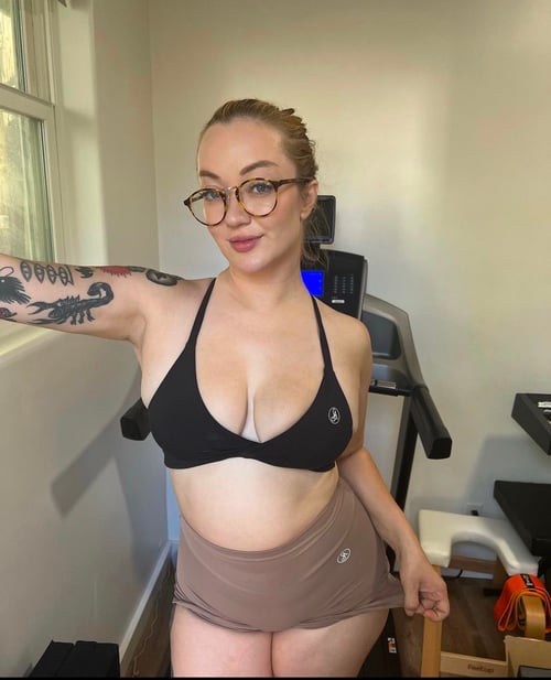 Available for wild fun. Reach out for incall n outcall rates