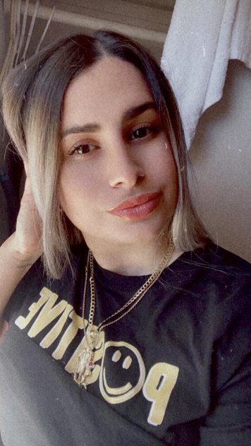 Sexi latina 100% real los espero 😘💋