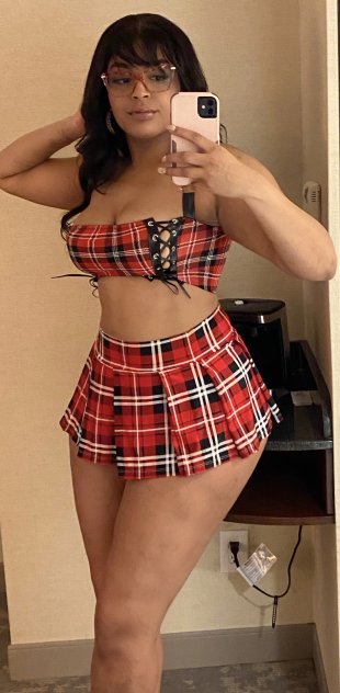 😍 BEAUTIFUL THICK 😋 PUERTO RICAN MAMI😍