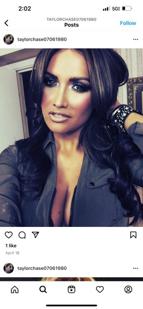 Taylor Chase Here! Come over and meet me! Letโs relax together!