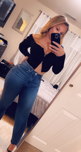 VISITING!!SUB TO MY OF😋FETISH FRIENDLY! 34DD BUSTY BLONDE 1OO% MEE!❤️
