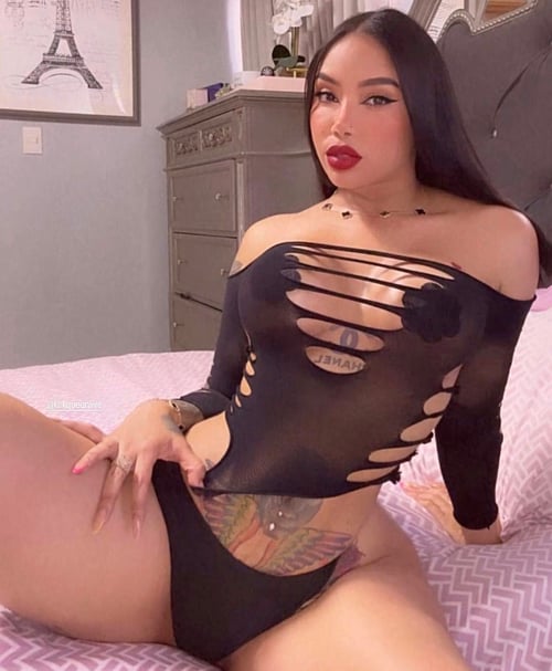 Gray at Female Escorts "Hello ❤️ I have a special 100 half hours 😍 and 160 two