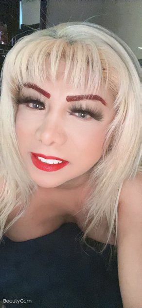 BEAUTIFUL and SEXXY HOTTBLONE TRANSSEXUAL LATINA