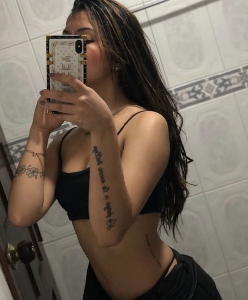 I’M AVAILABLE FOR HOOKUP AND MASSAGE SERVICE 🫂💦 3058466968 COME AND
