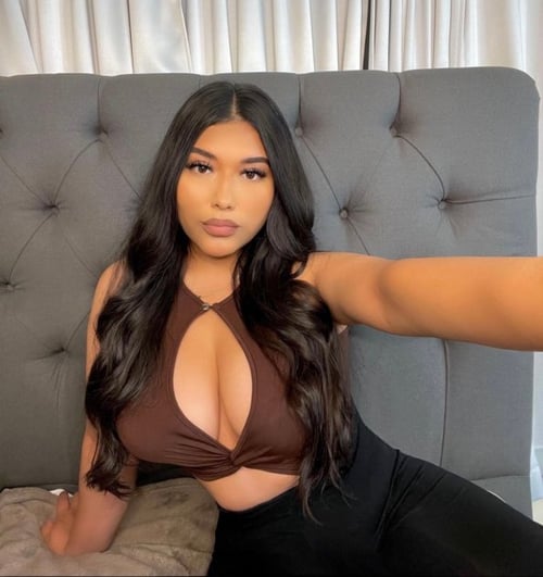 Latina bombshell ready to pamper you