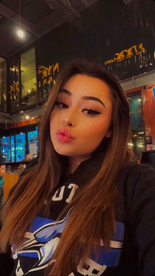 Naughty Linda here to pleasure 🥵🥵💝🥵🥵