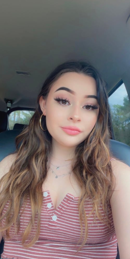 I AM AVAILABLE FOR HOOK UP NOW