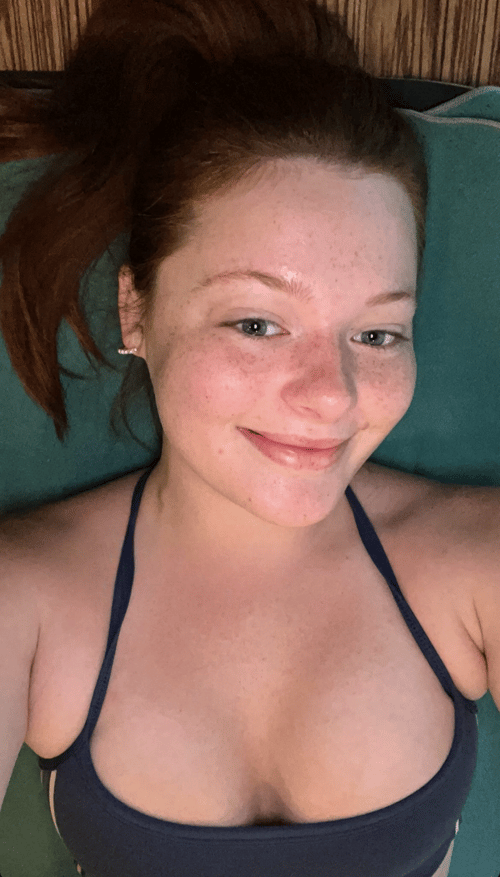 I'm always down to chill, ready for a discreet and no-strings-attached Meet up .