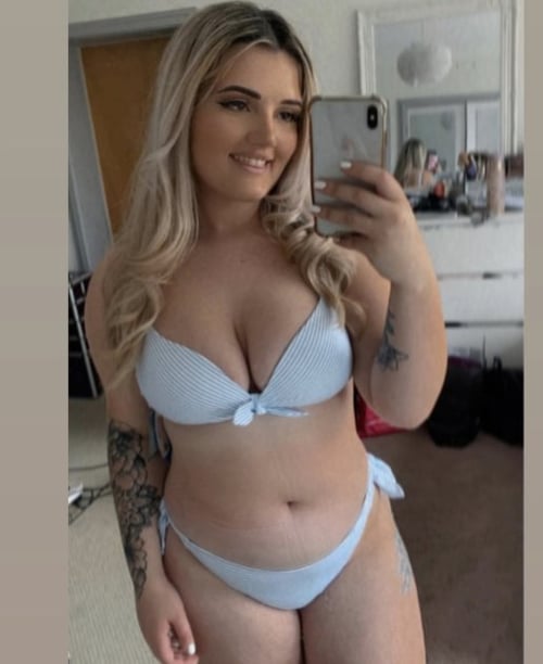 I’m available both incall and outcall